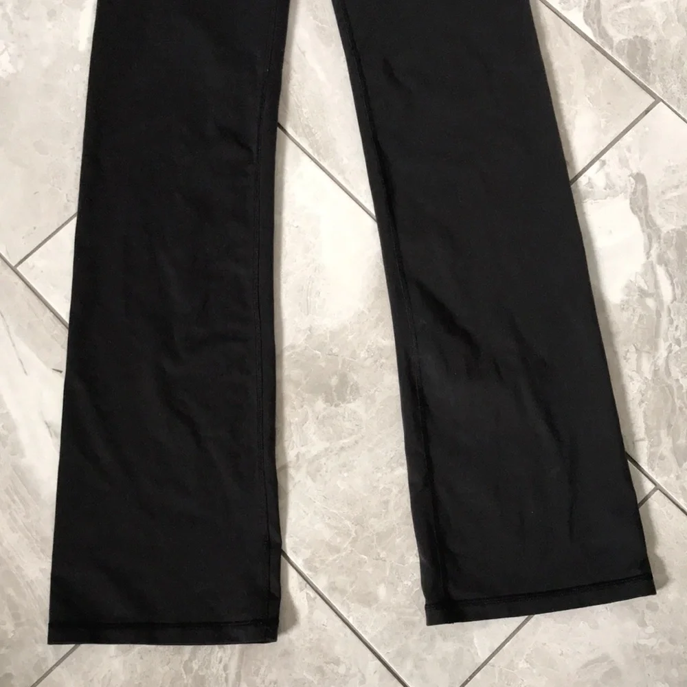 PUMA Training essentials yoga flares Pants in black | L - Picture 8 of 15